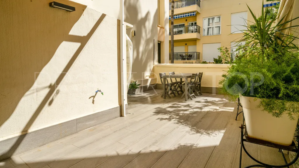 Buy apartment with 2 bedrooms in Seghers