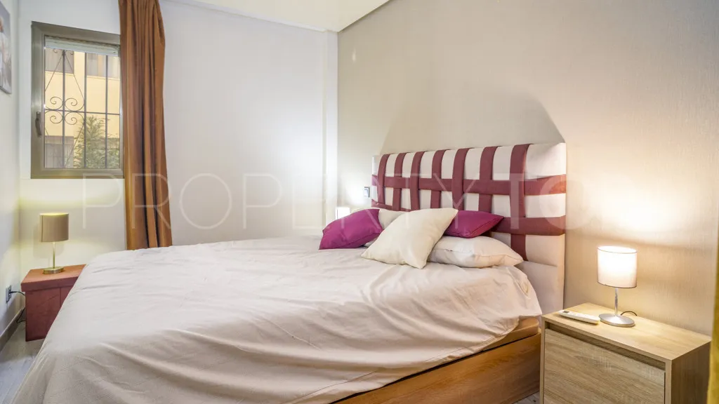 Buy apartment with 2 bedrooms in Seghers