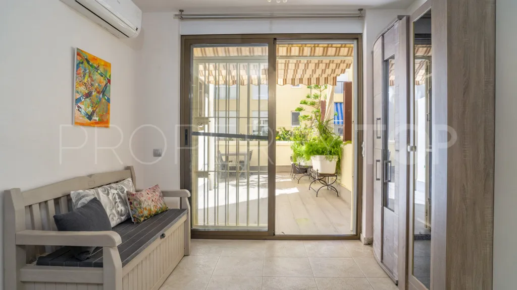Buy apartment with 2 bedrooms in Seghers