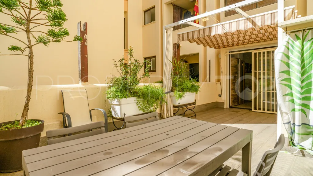 Buy apartment with 2 bedrooms in Seghers
