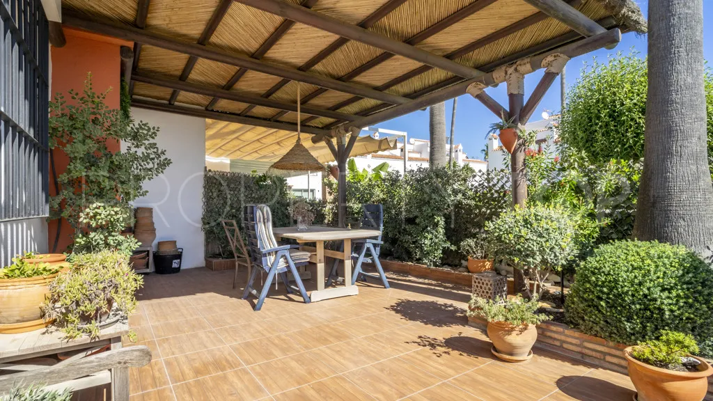 For sale chalet in Casares Playa