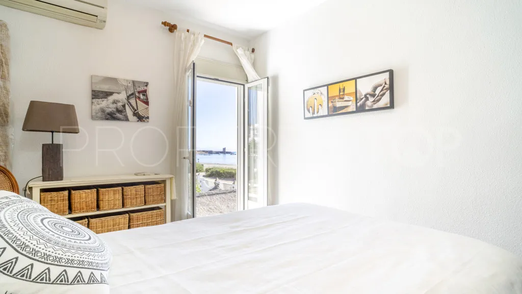 For sale chalet in Casares Playa
