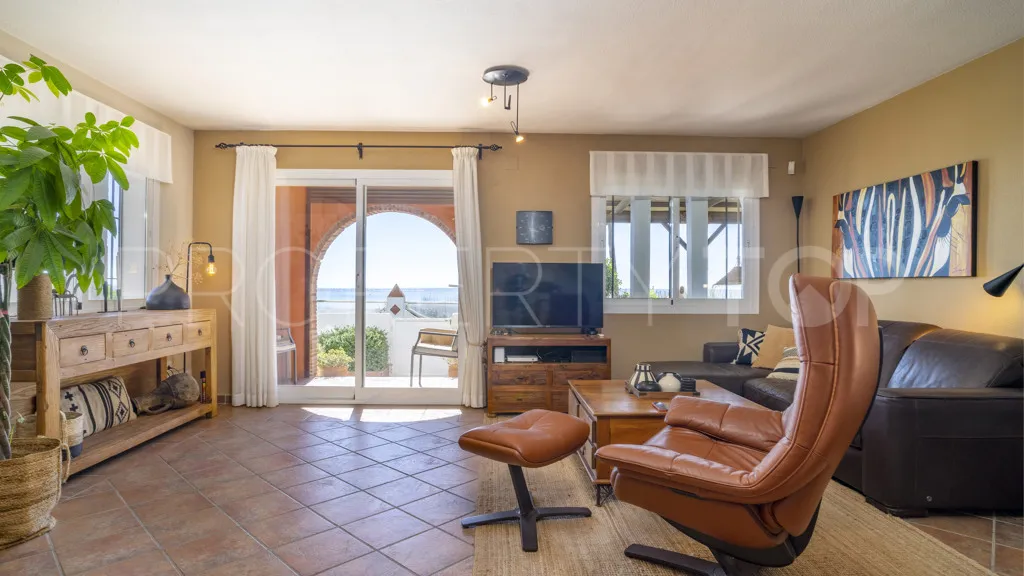 For sale chalet in Casares Playa