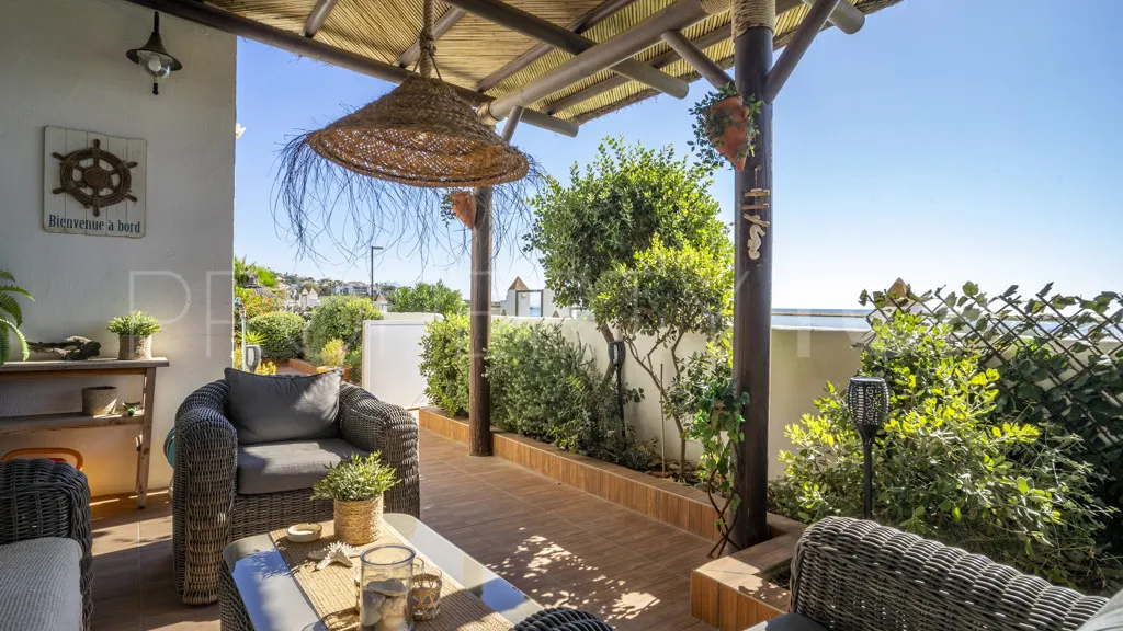 For sale chalet in Casares Playa