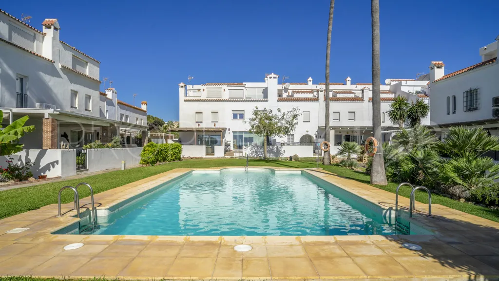 For sale chalet in Casares Playa