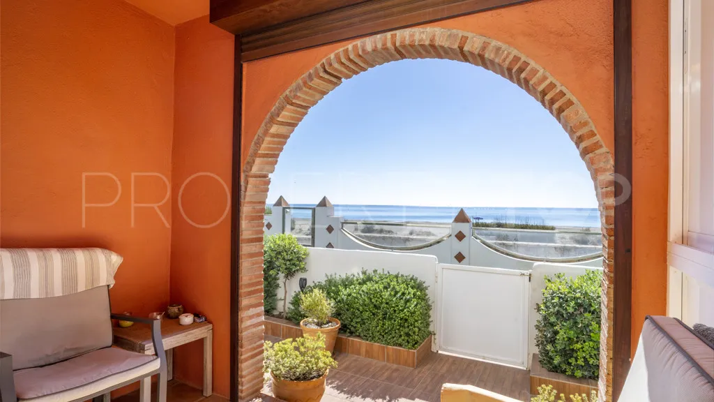For sale chalet in Casares Playa