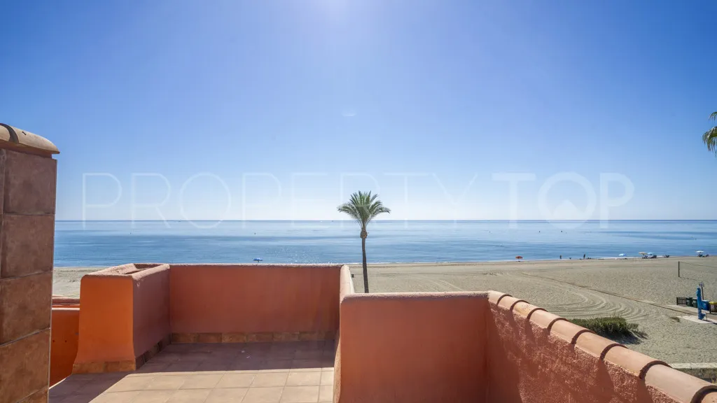 For sale chalet in Casares Playa