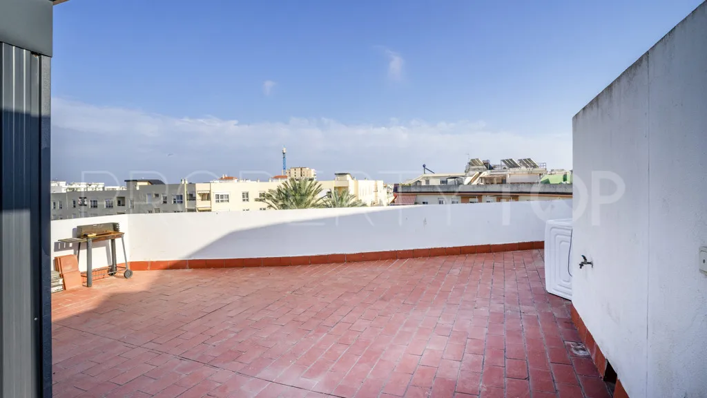 Estepona Puerto, apartamento en venta