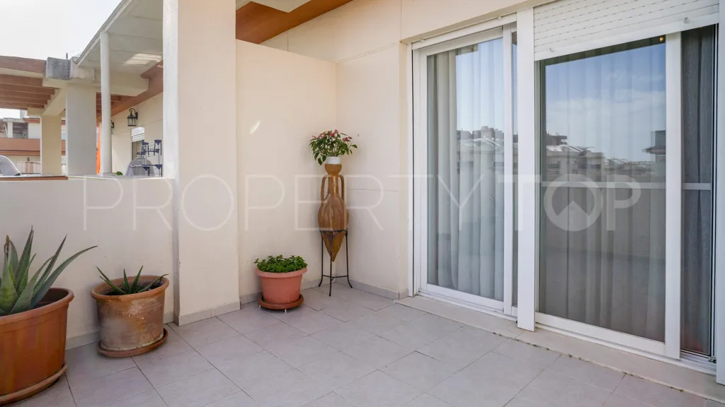 Estepona Puerto, apartamento en venta