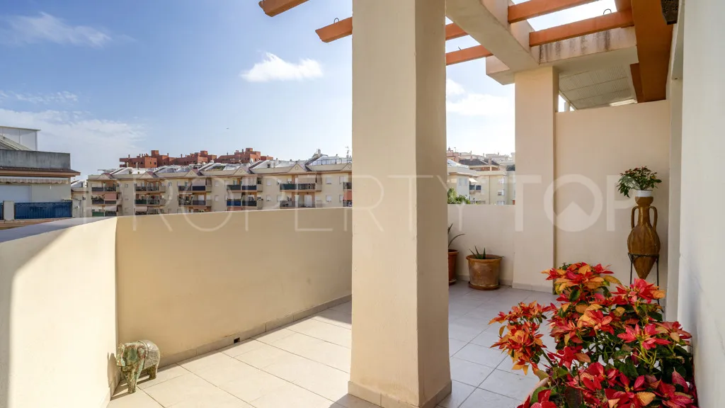 Estepona Puerto, apartamento en venta
