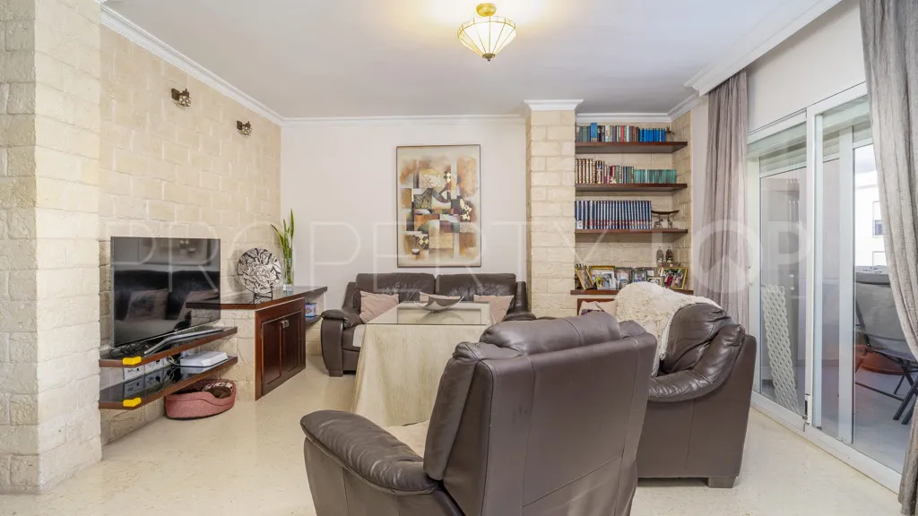 Estepona Puerto, apartamento en venta