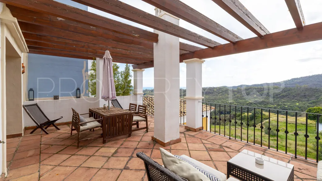 Chalet en venta con 3 dormitorios en La Heredia