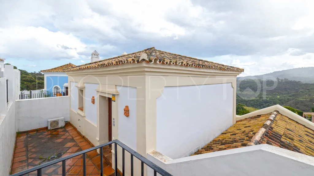 Chalet en venta con 3 dormitorios en La Heredia