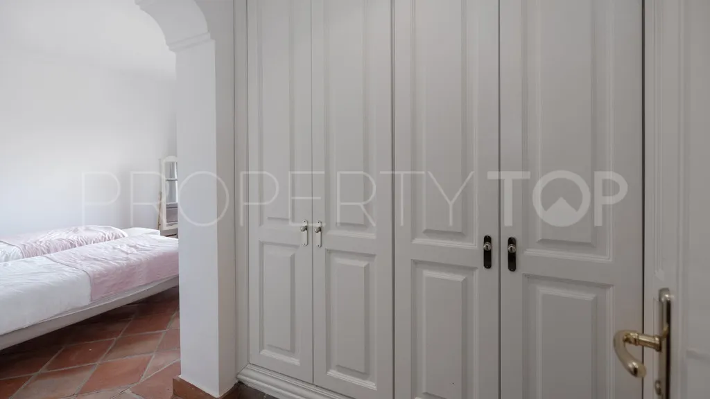 Chalet en venta con 3 dormitorios en La Heredia