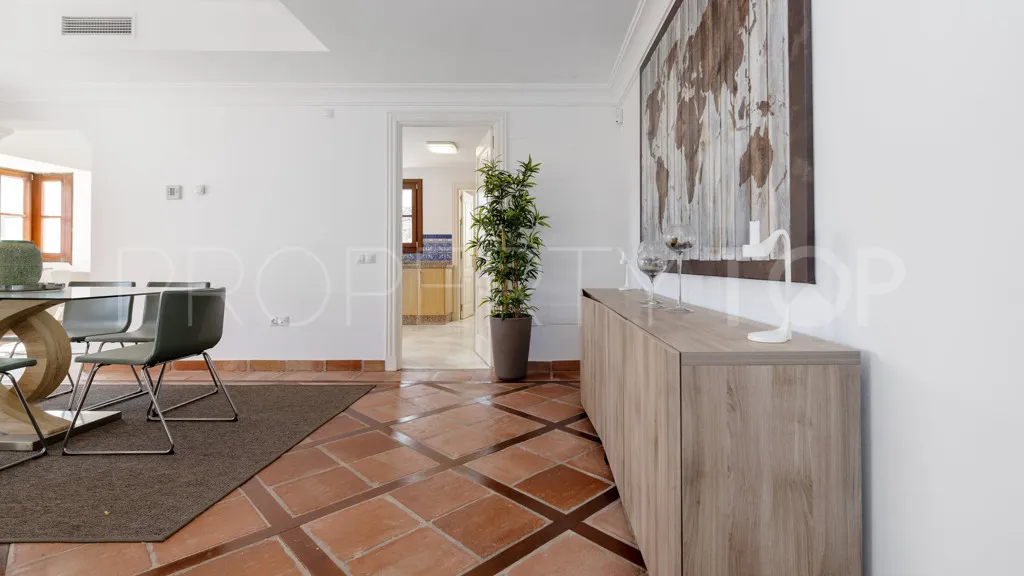 Chalet en venta con 3 dormitorios en La Heredia