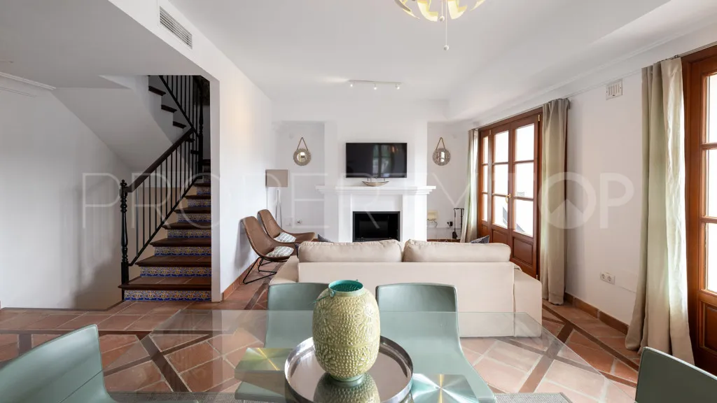 Chalet en venta con 3 dormitorios en La Heredia