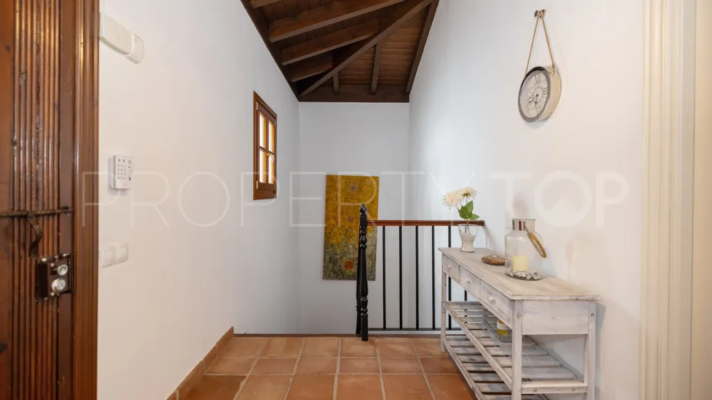 Chalet en venta con 3 dormitorios en La Heredia