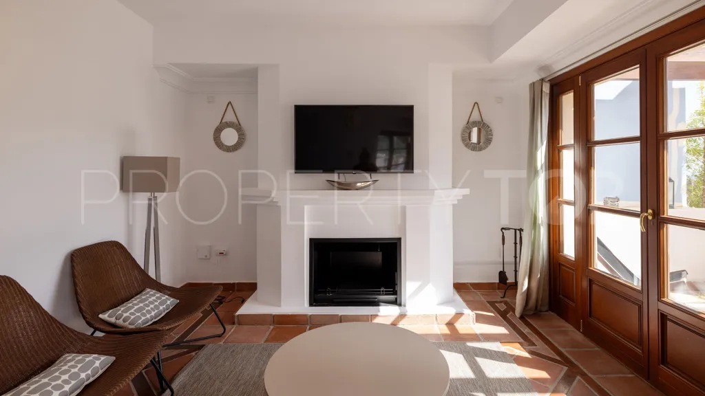 Chalet en venta con 3 dormitorios en La Heredia