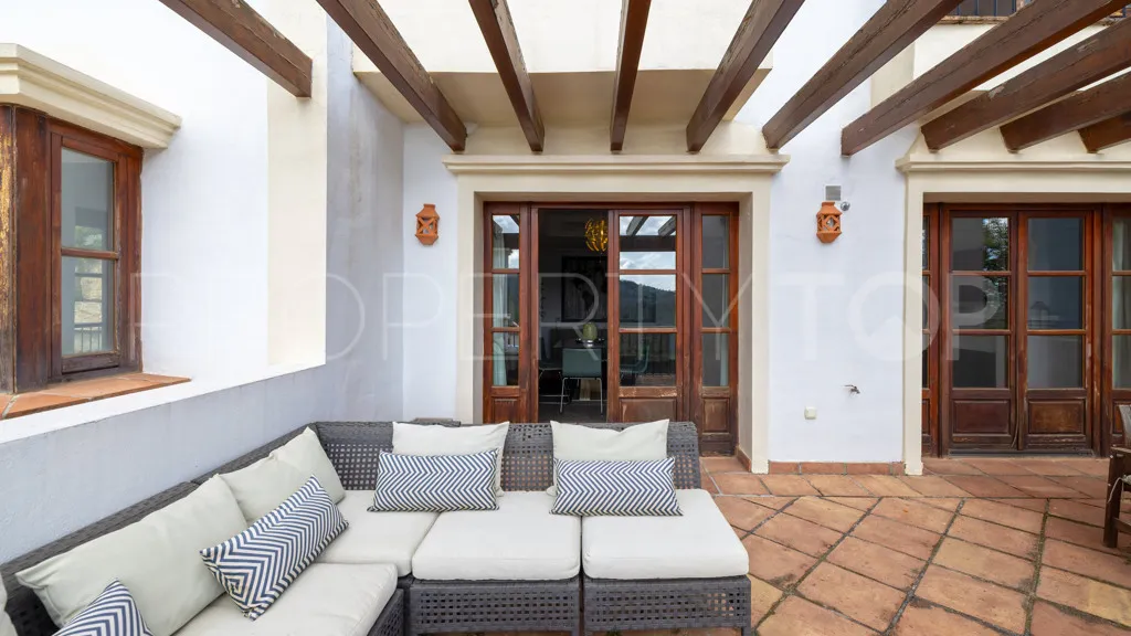 Chalet en venta con 3 dormitorios en La Heredia
