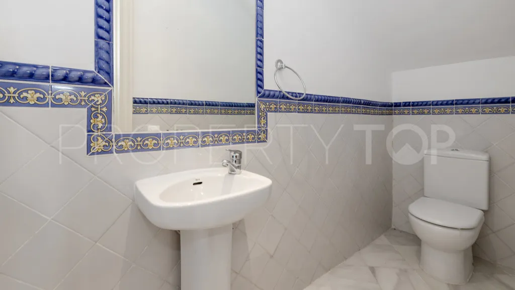 Chalet en venta con 3 dormitorios en La Heredia