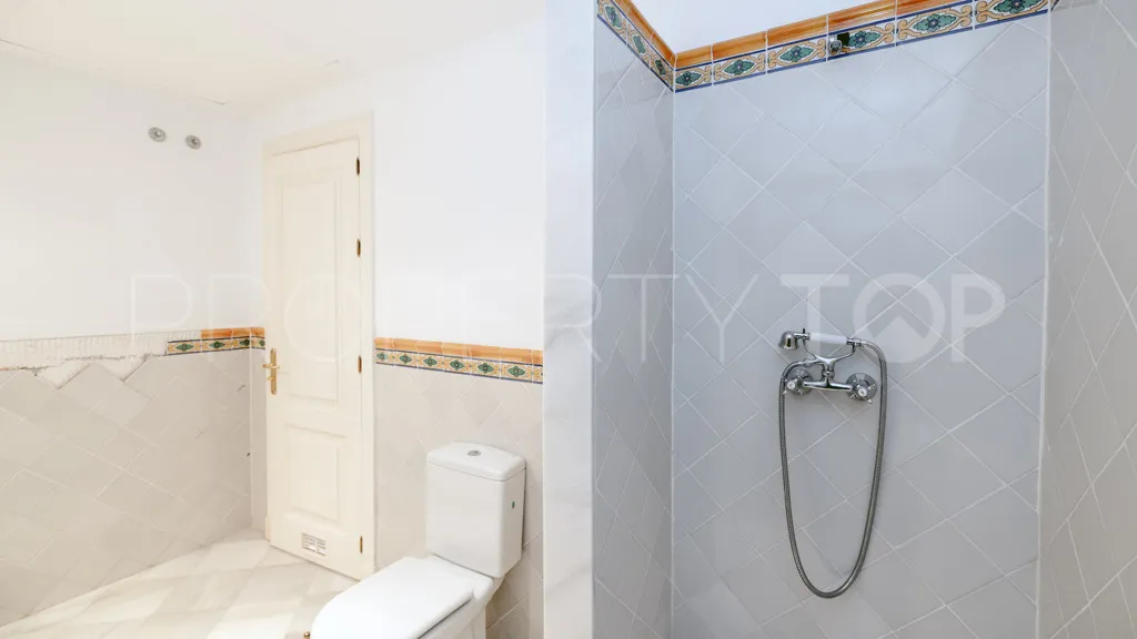 Chalet en venta con 3 dormitorios en La Heredia
