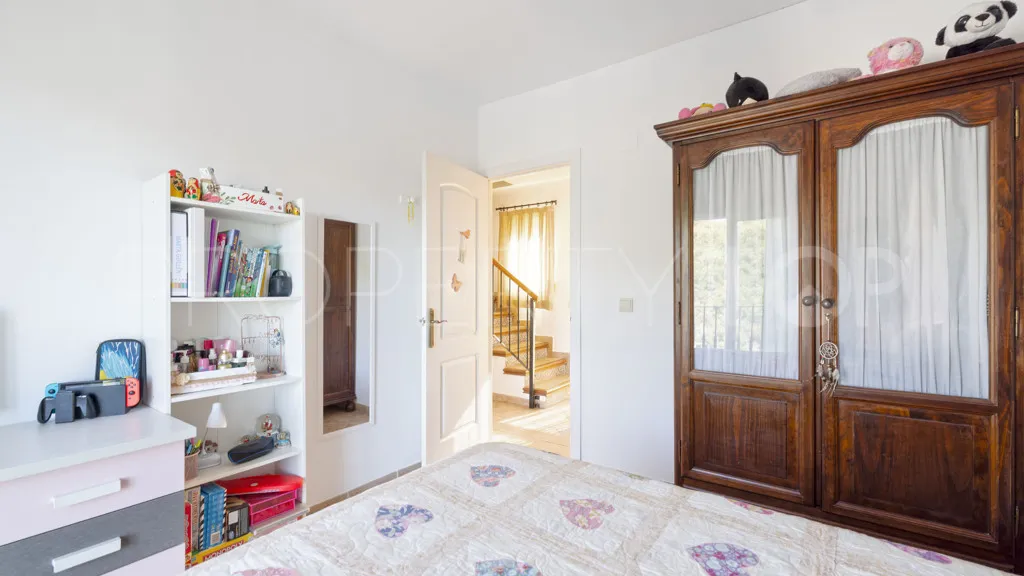 Estepona, chalet a la venta