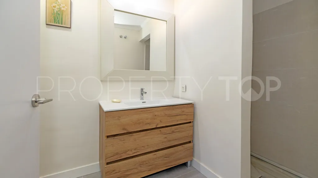 Buy Casasola 6 bedrooms chalet