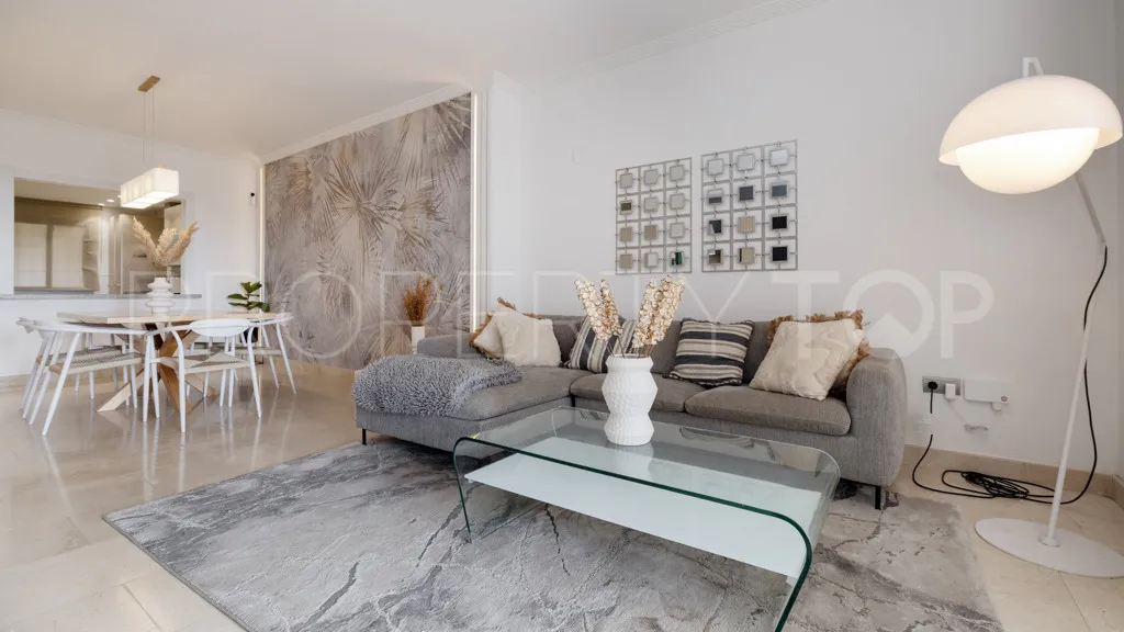 For sale apartment in New Golden Mile