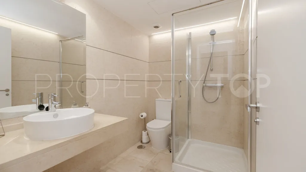 For sale apartment in New Golden Mile