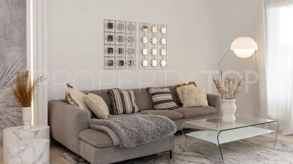 For sale apartment in New Golden Mile
