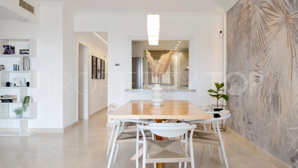 For sale apartment in New Golden Mile