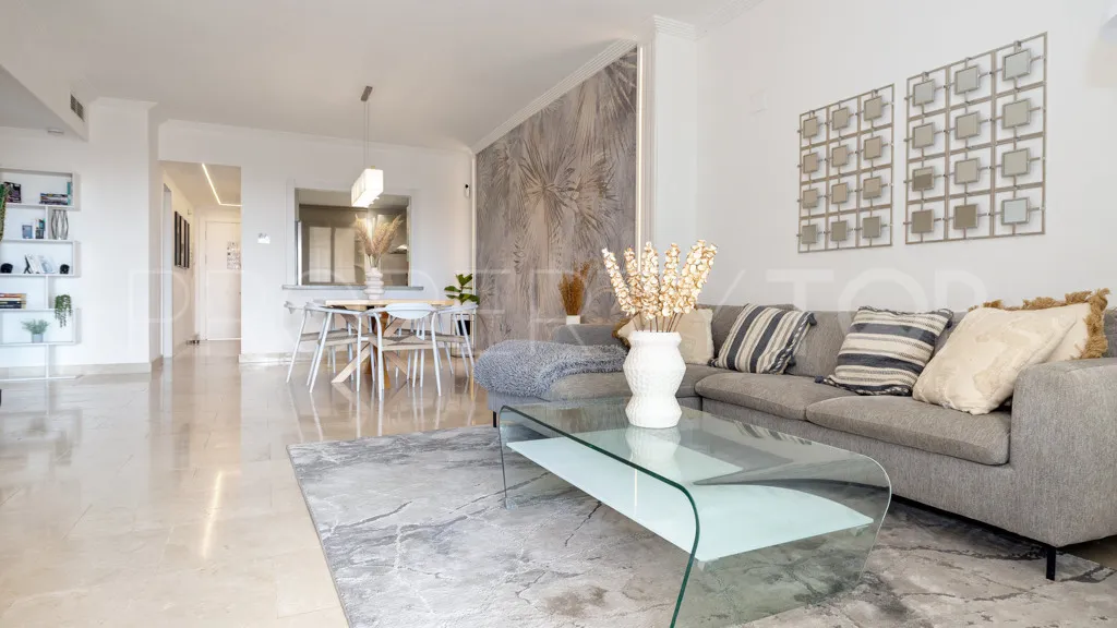 For sale apartment in New Golden Mile
