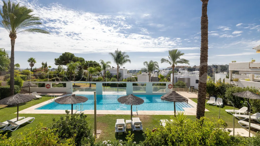 For sale apartment in New Golden Mile