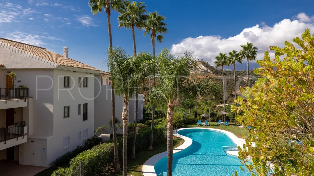 For sale apartment in New Golden Mile