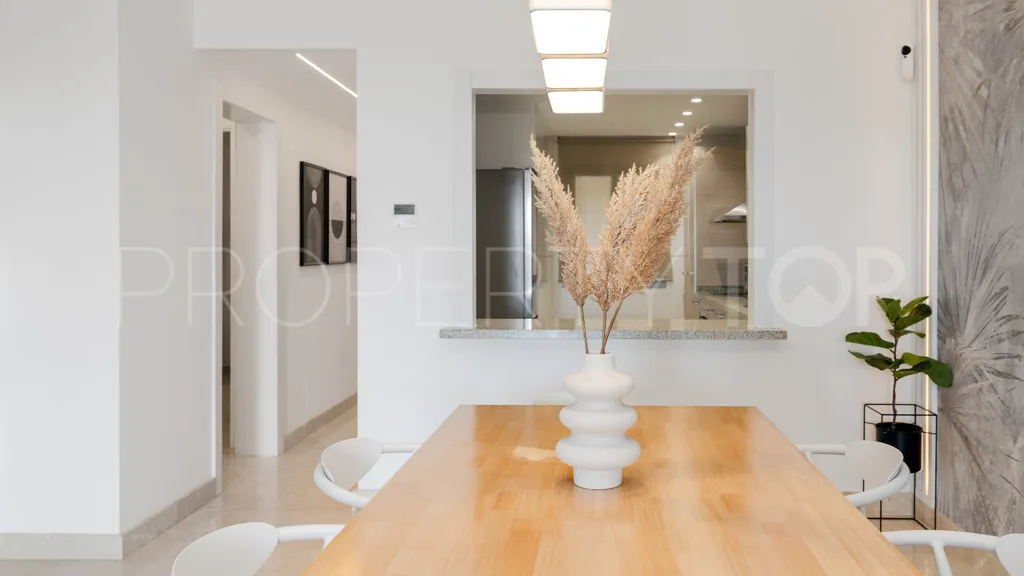 For sale apartment in New Golden Mile