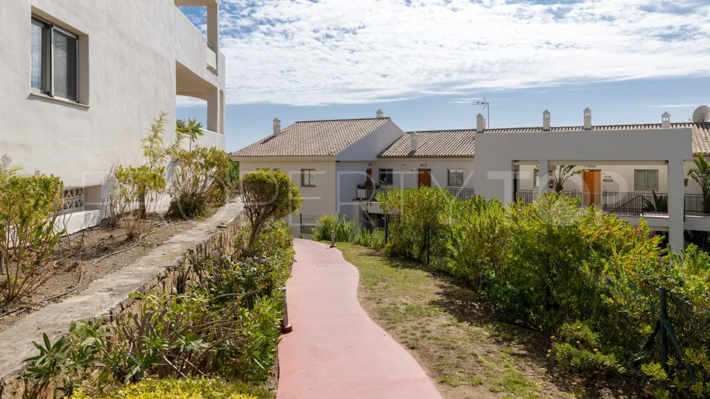 For sale apartment in New Golden Mile