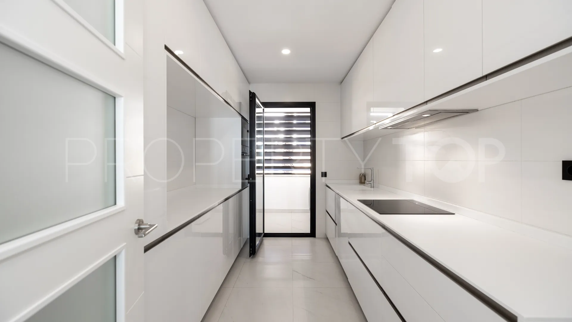 For sale Estepona apartment