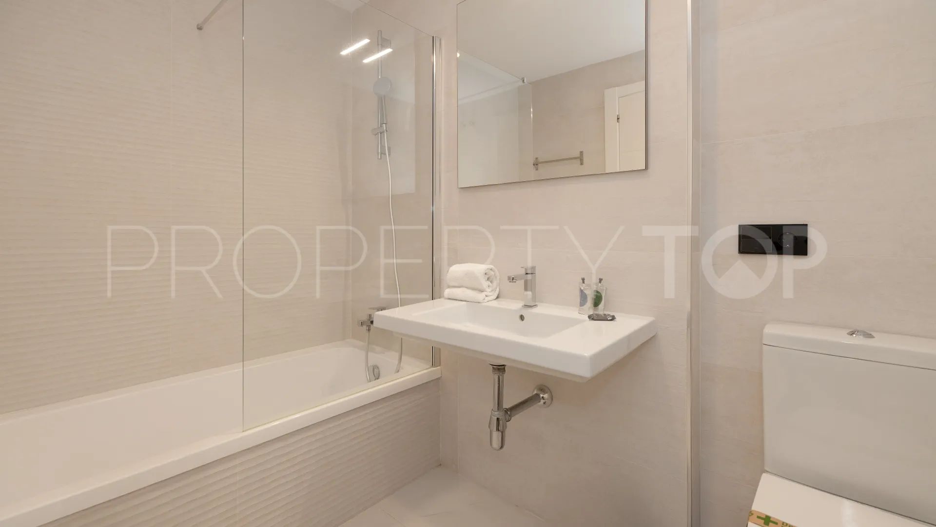 For sale Estepona apartment