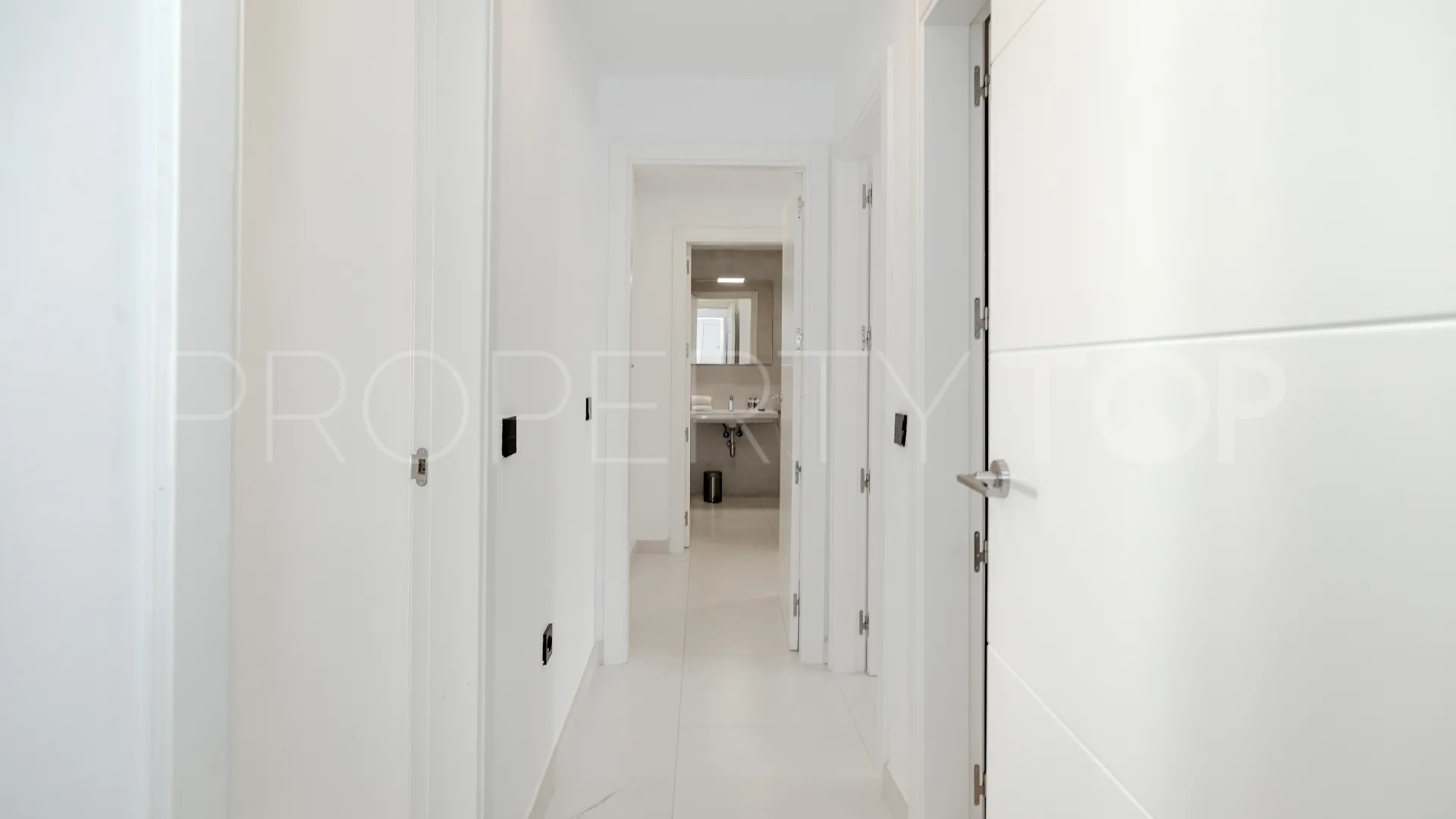 For sale Estepona apartment