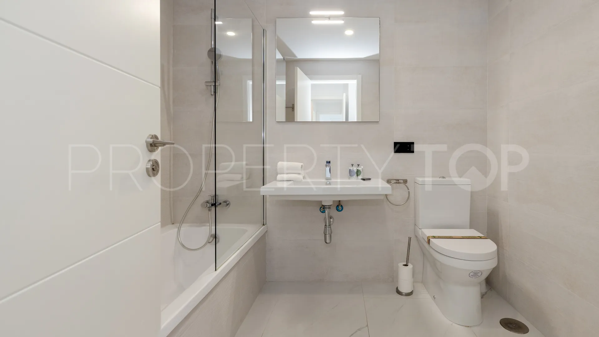 For sale Estepona apartment