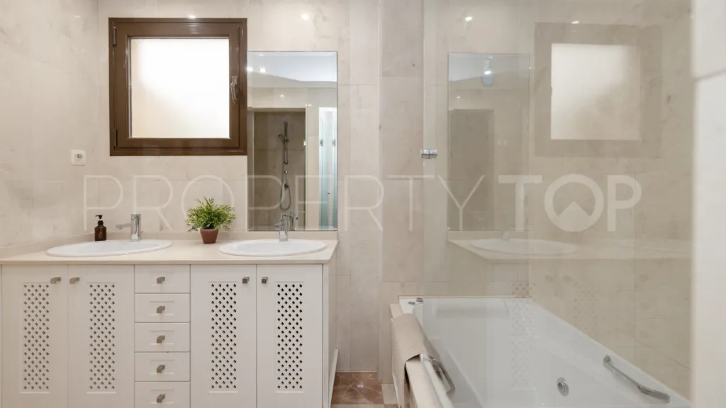 Sotogrande, apartamento de 2 dormitorios en venta