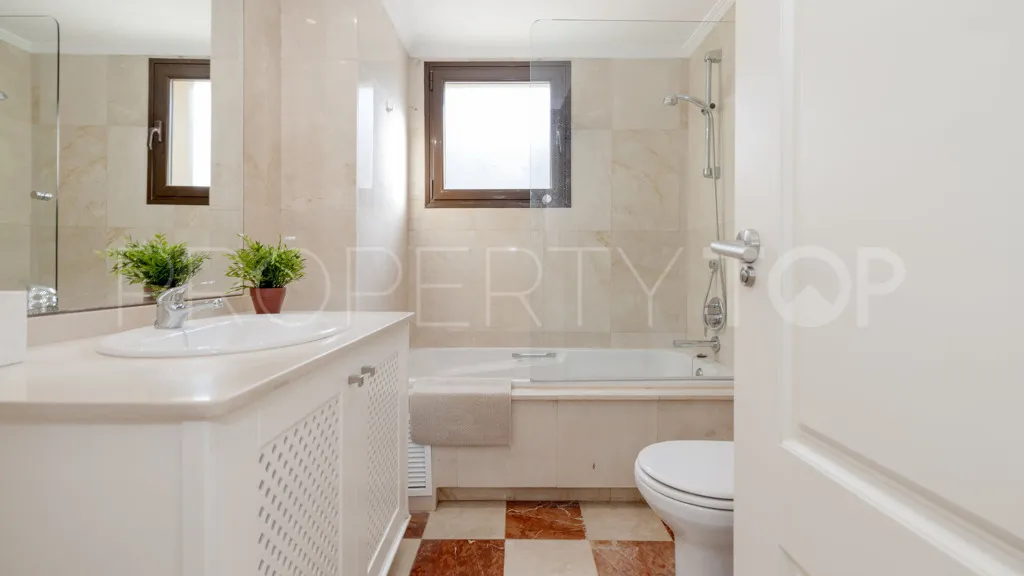 Sotogrande, apartamento de 2 dormitorios en venta
