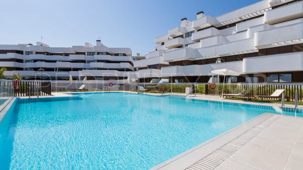 For sale apartment in Estepona with 2 bedrooms