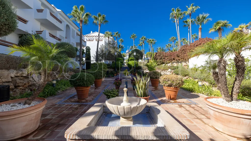 3 bedrooms Selwo apartment for sale
