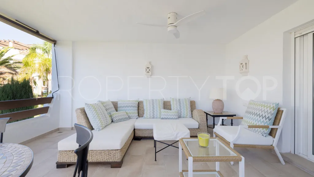 3 bedrooms Selwo apartment for sale