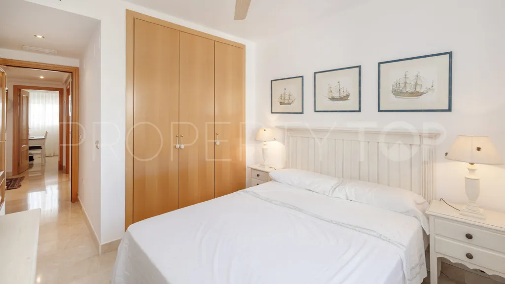 3 bedrooms Selwo apartment for sale