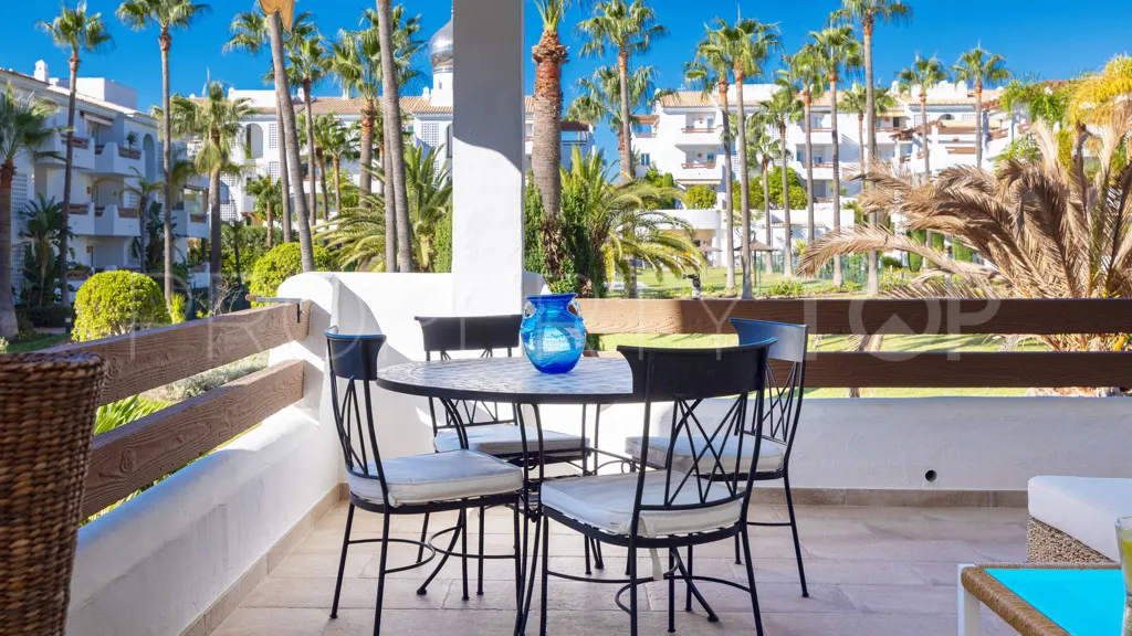3 bedrooms Selwo apartment for sale