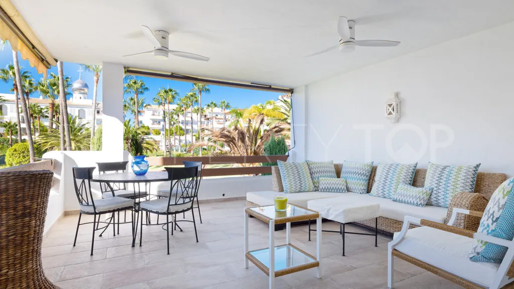 3 bedrooms Selwo apartment for sale