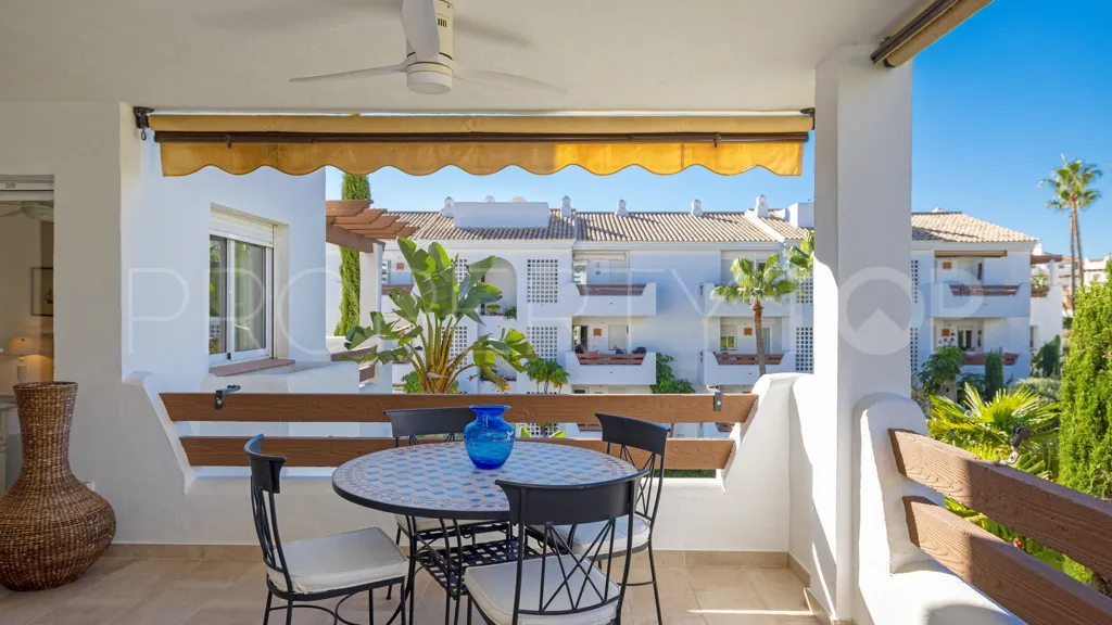 3 bedrooms Selwo apartment for sale