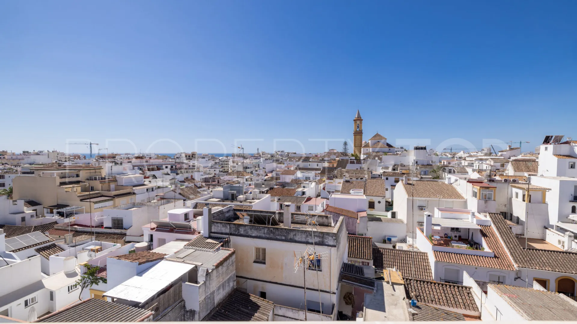 Estepona, edificio a la venta